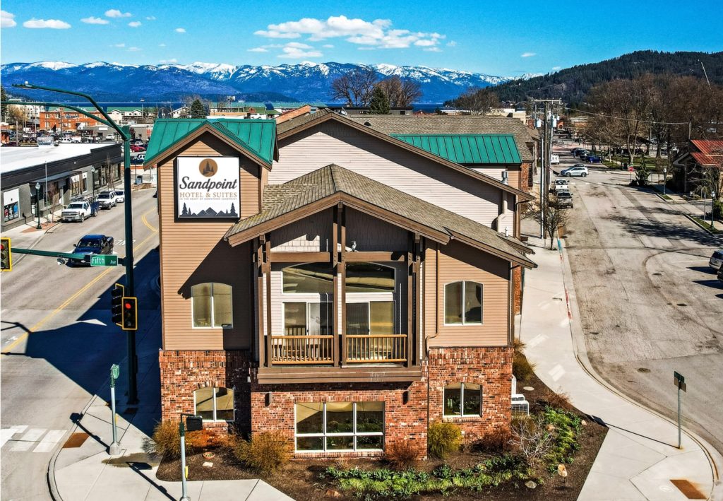 Sandpoint Hotel and Suites in downtown Sandpoint, Idaho